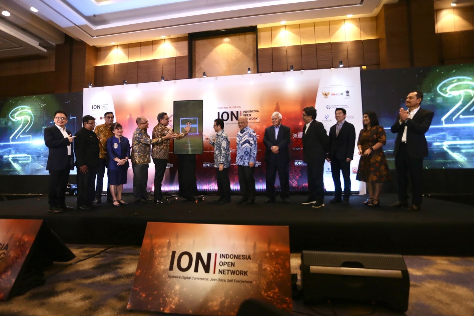 ion-img